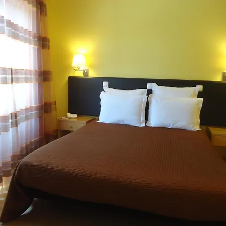 Guest house Hospedaria Robalo Sabugal