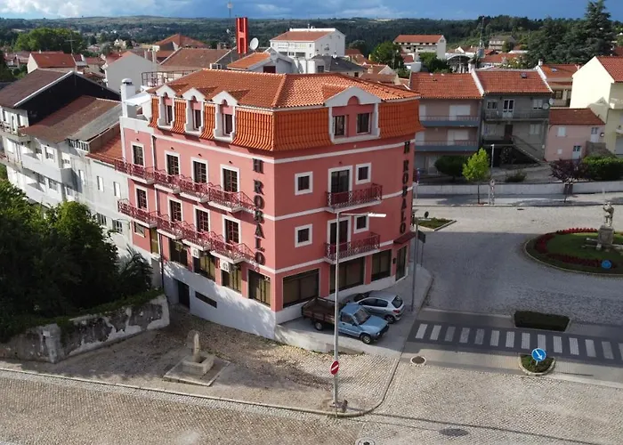 Robalo בית הארחה סבוגאל